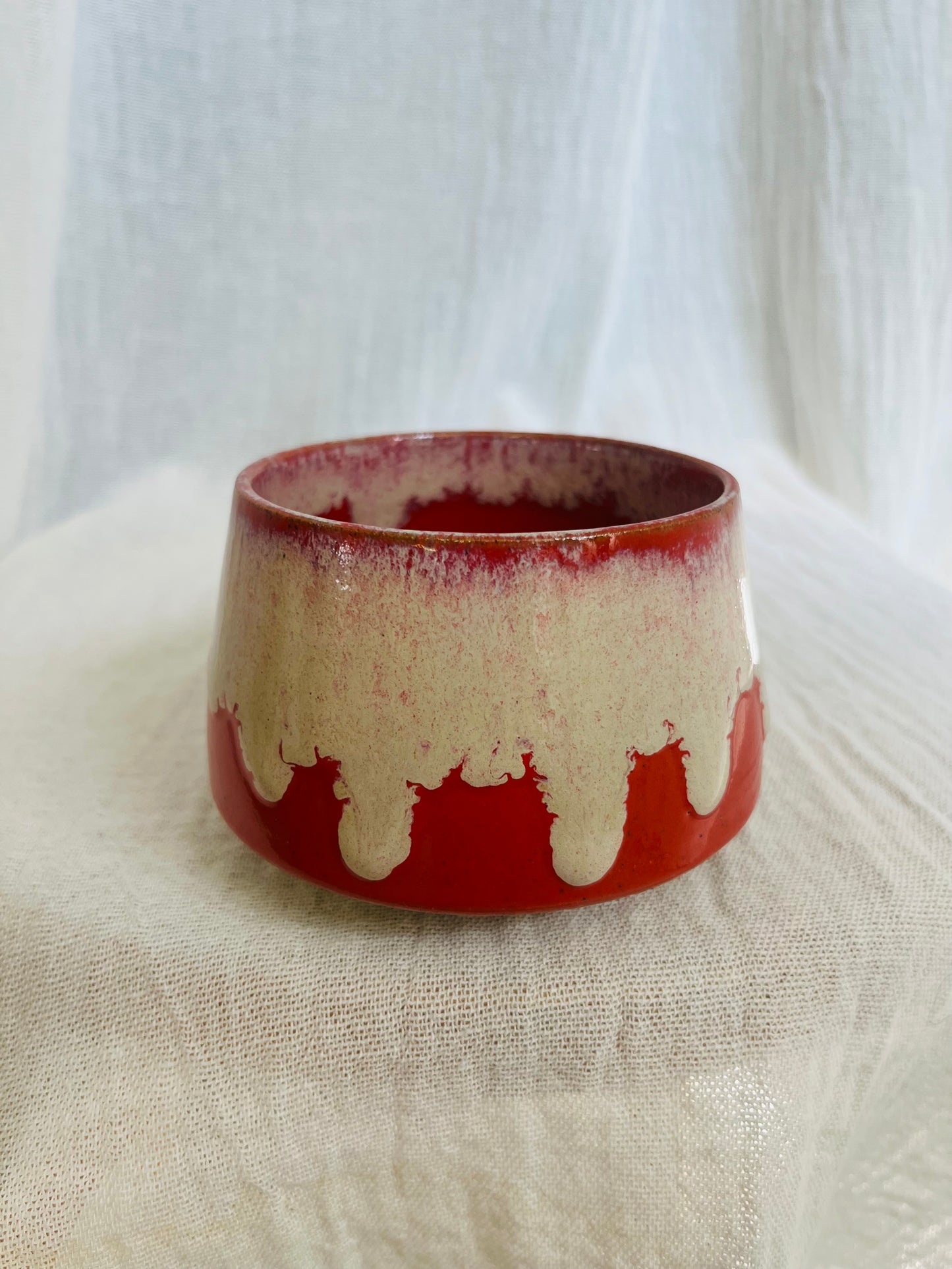 Red cup without handle