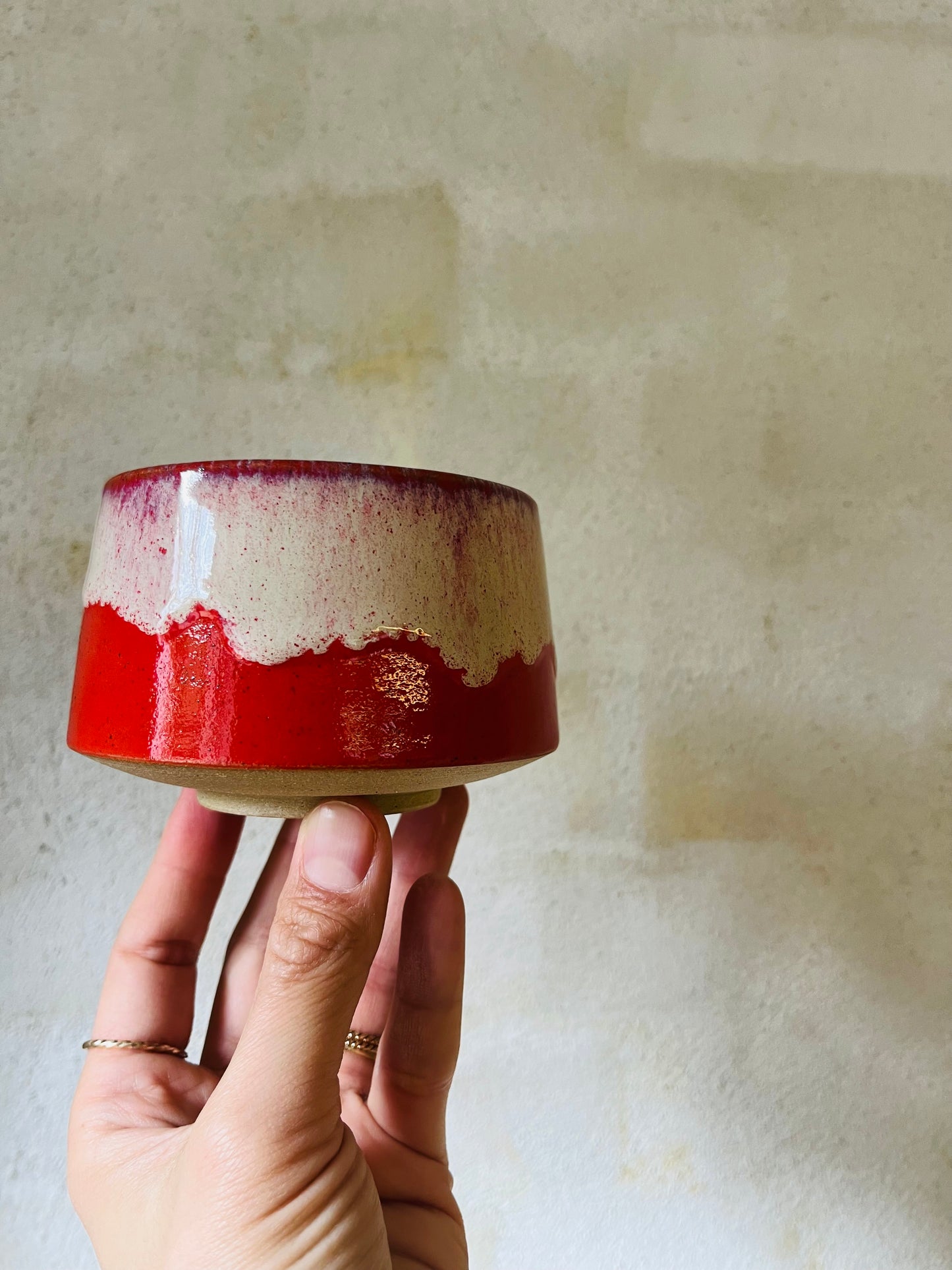 Red cup without handle