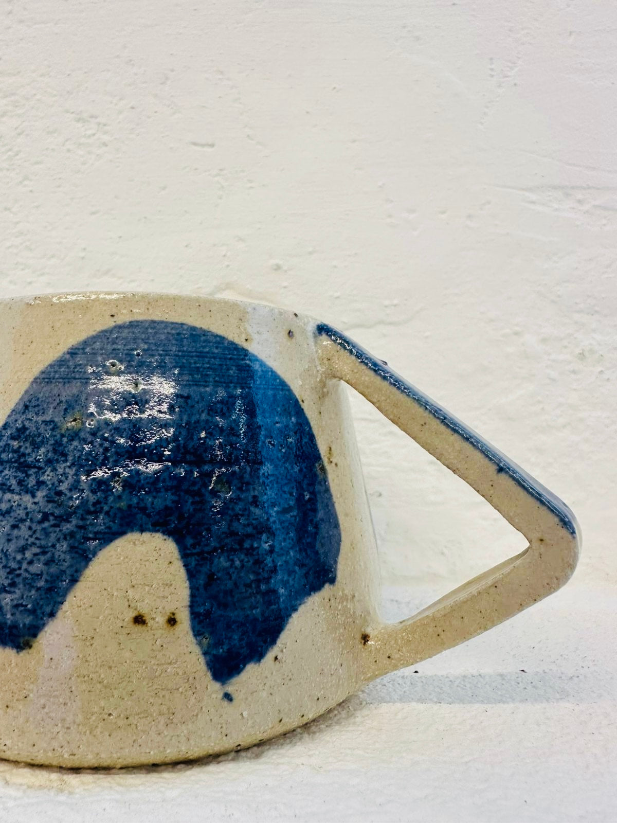 Wavy cup