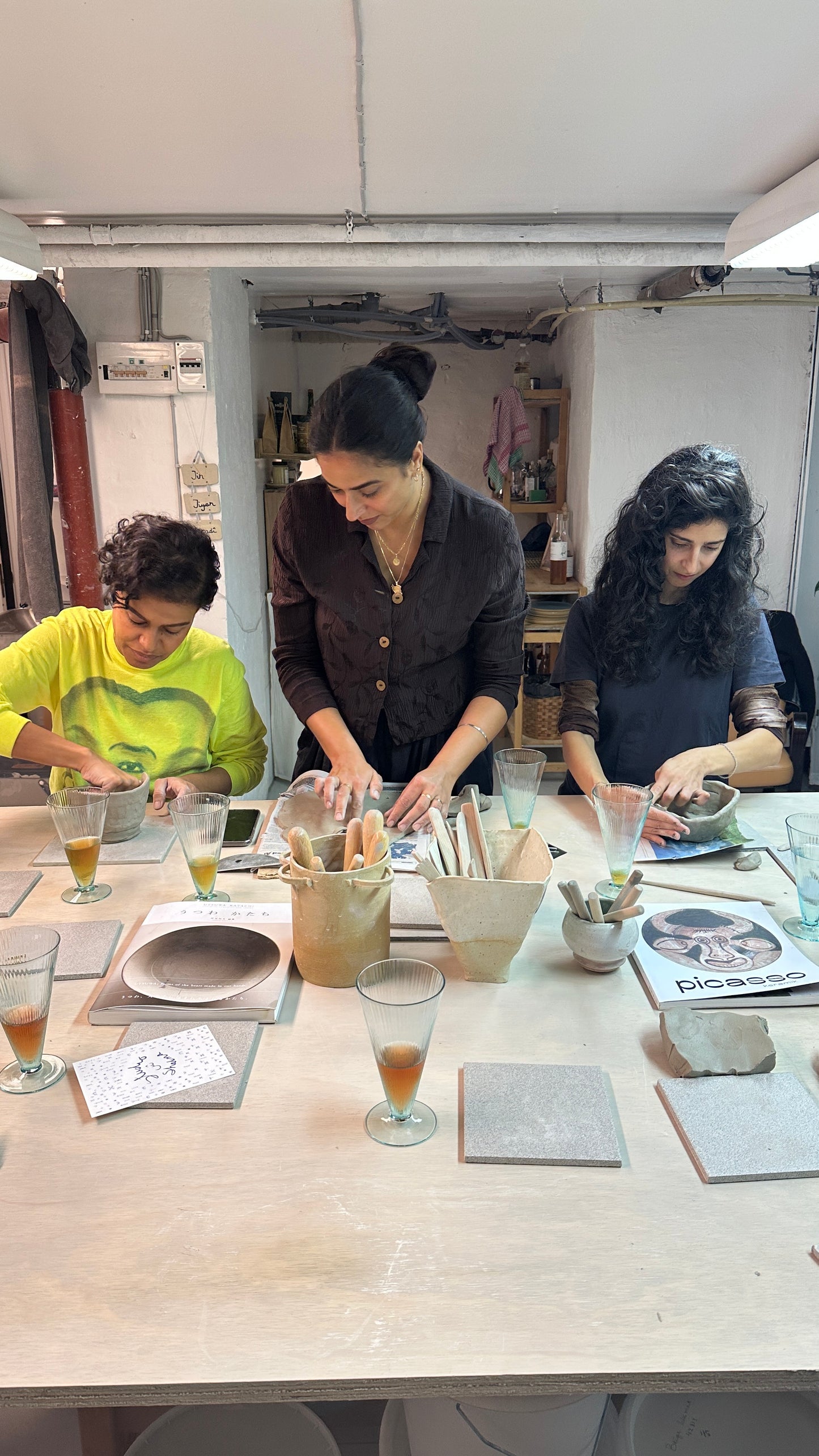 Clay&Wine sculptures and vases 30.1