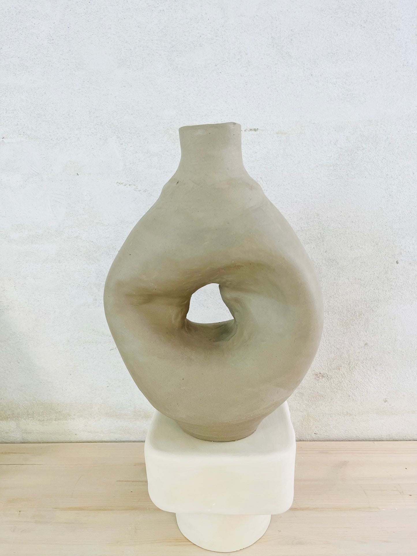 Clay&Wine - sculptures and vases 7.11