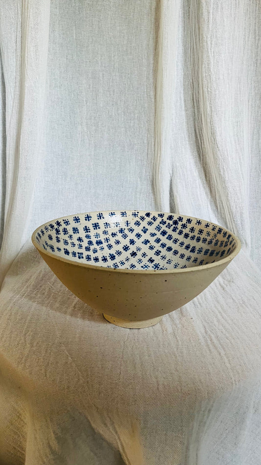 Large bowl with deq