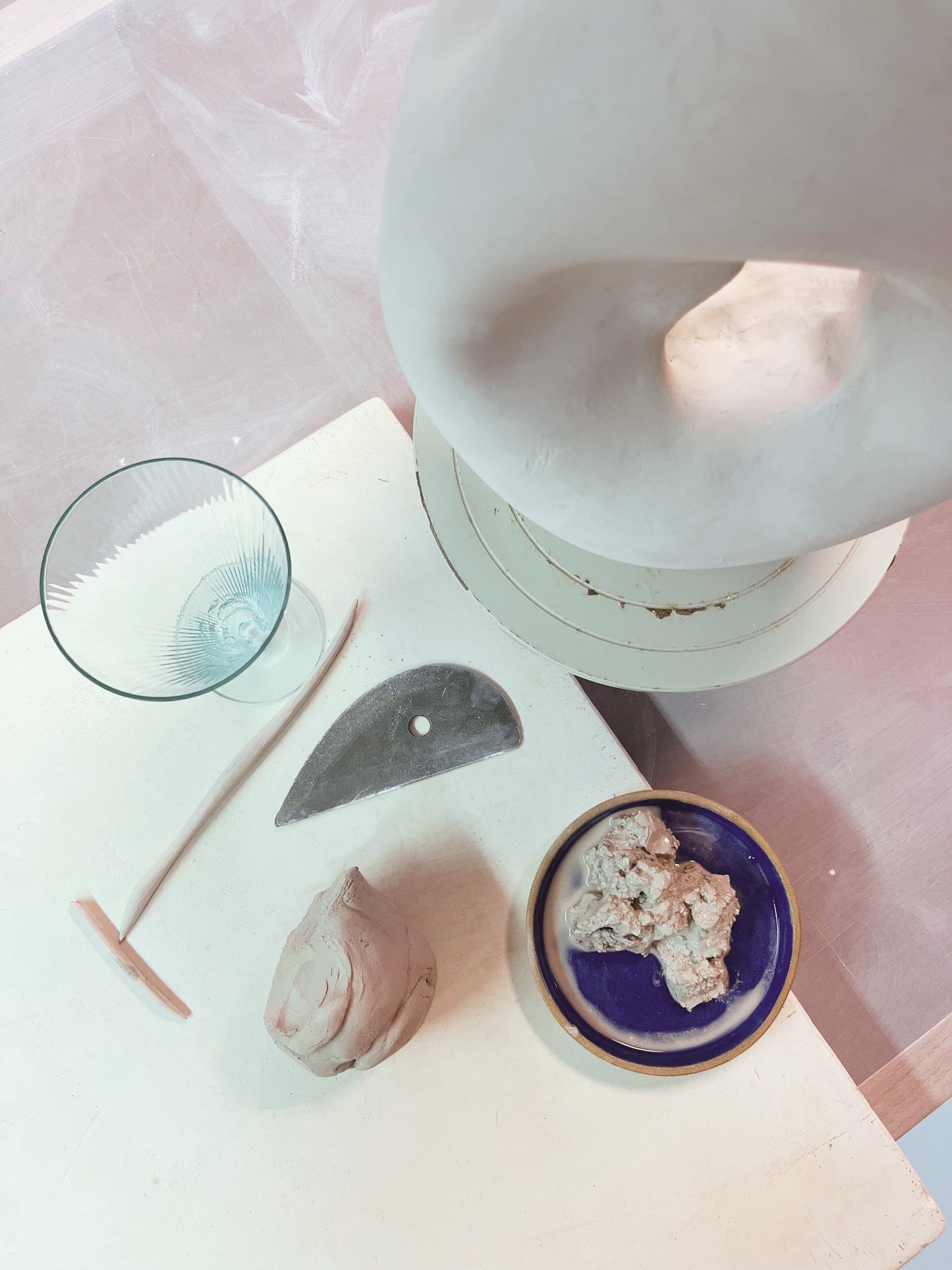 Clay&Wine - sculptures and vases 7.11